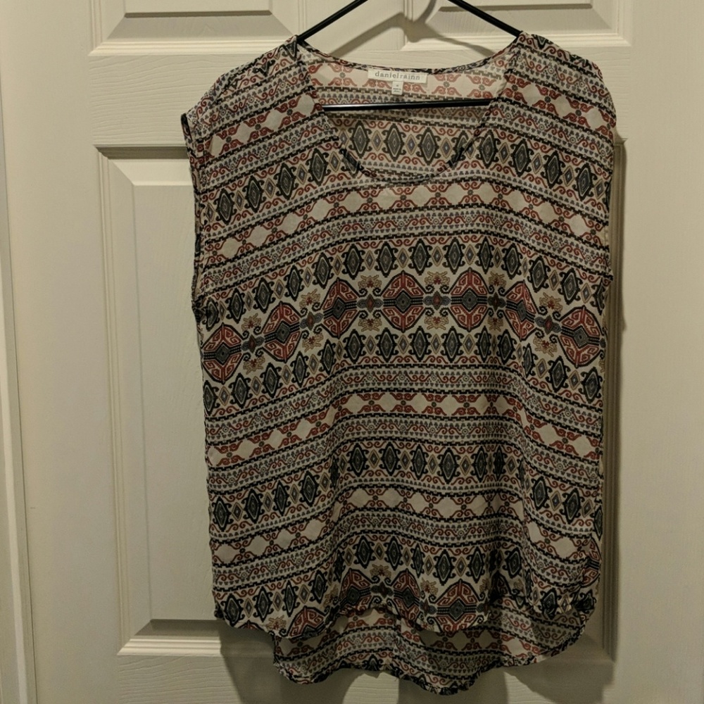 Pattered blouse